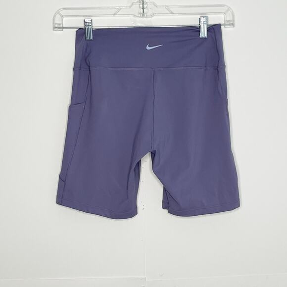 Womens Nike One Dri Fit Shorts Size Large - Picture 4 of 7